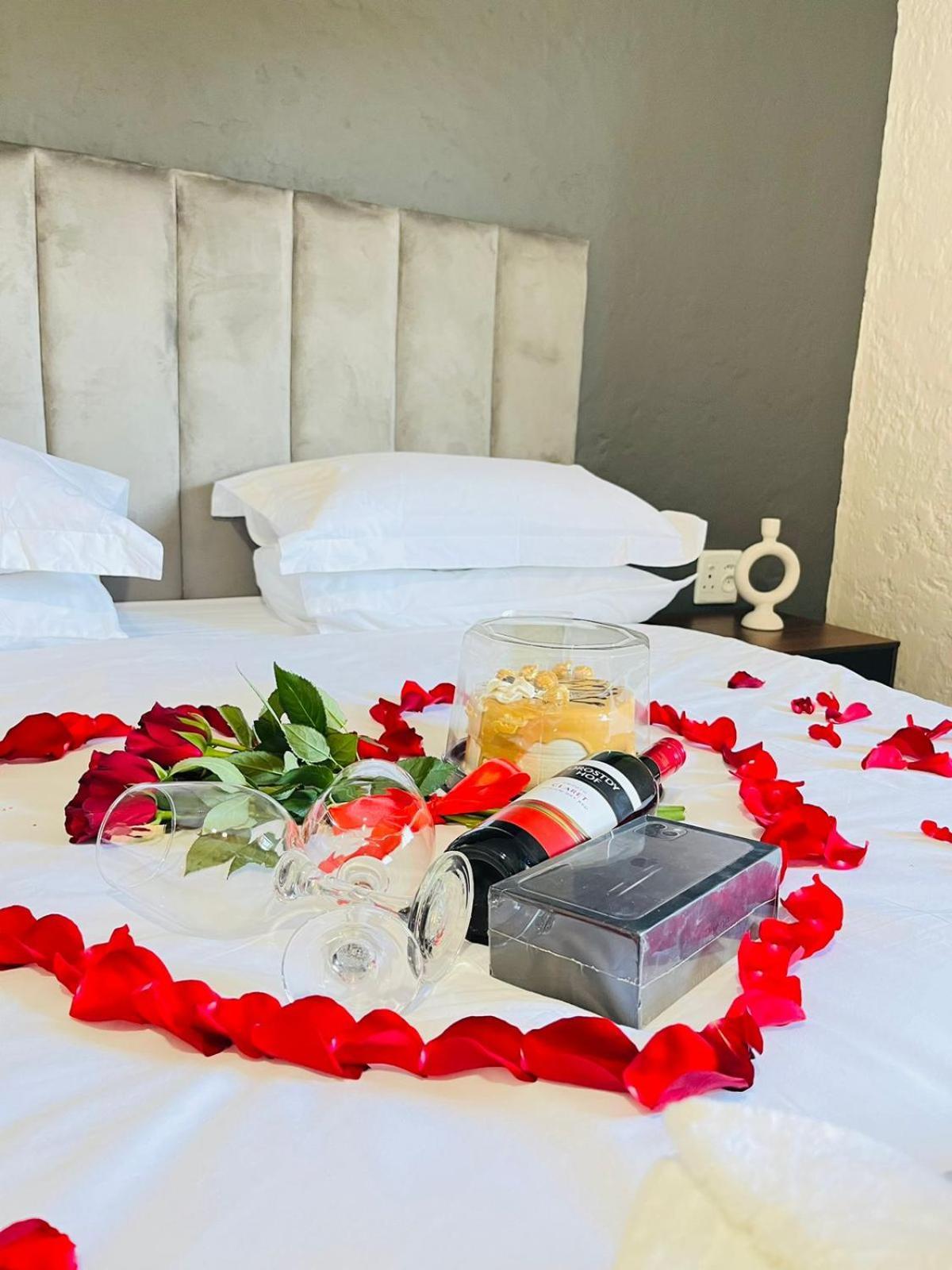 Oak Gardens Bed And Breakfast Ньюкасл Экстерьер фото
